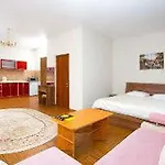 Appart hôtel Apart Clumba